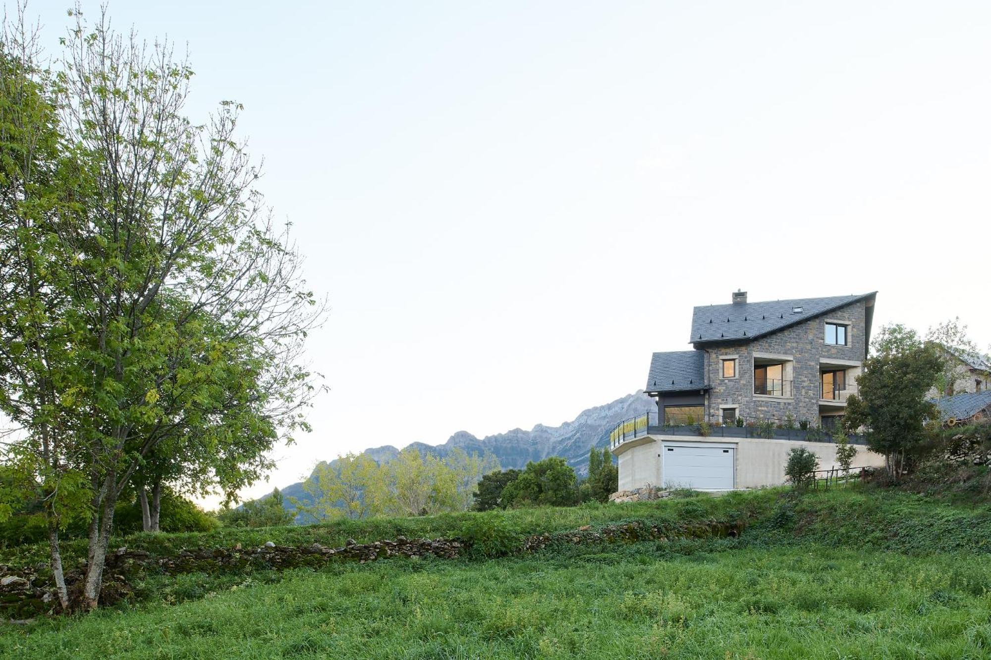 Casa De La Paz En El Valle De Tena Sandiniés Exterior foto